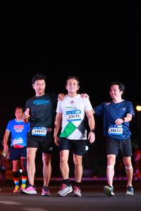 BIB: 43691, 43495, 68412
                            <button type="button" onclick="openModal(23039011)" class="btn btn-primary btn-sm float-right btn-popup" data-toggle="modal" data-target=".modal-high-quality">
                        <i class="fas fa-shopping-cart"></i> Add to Cart
                    </button>
                                            <button type="button" onclick="isThisMe(23039011, true)" class="btn btn-success btn-sm float-right btn-popup btn-isme hidden" data-toggle="tooltip" data-placement="bottom" title="นี่คือรูปของคุณใช่ไหม คลิกที่นี่เพื่อเอาเข้าอัลบั้ม">
                        <i class="fas fa-plus"></i> Add to album
                    </button>
                    <button type="button" onclick="isThisMe(23039011, false)" class="btn btn-warning btn-sm float-right btn-popup btn-isnotme hidden">
                        <i class="fas fa-ban"></i> Remove from album
                    </button>